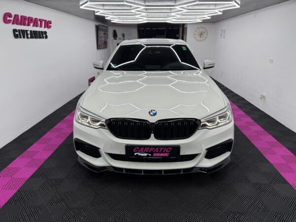 BMW Serie 5 G30 M-Pack 2018 - Image 3