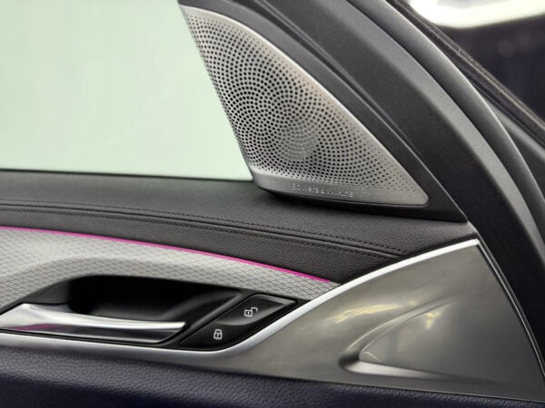 BMW Serie 5 G30 M-Pack 2018 - Image 12