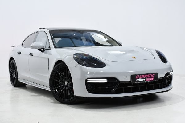 Porsche Panamera Turbo 550CP