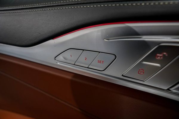 BMW 840i M Sport Gran Coupe 2020 - Image 17