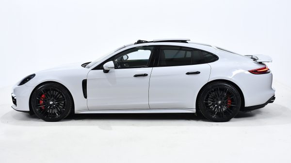 Porsche Panamera Turbo 550CP - Image 7