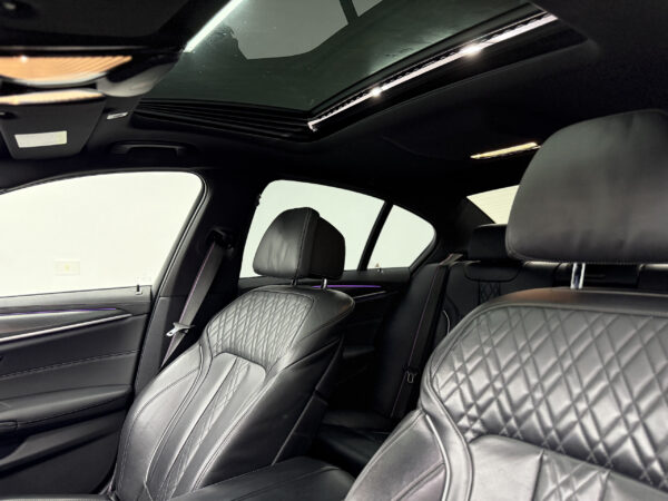 BMW Serie 5 530e M-Performance 2021 - Image 7