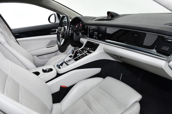 Porsche Panamera Turbo 550CP - Image 15