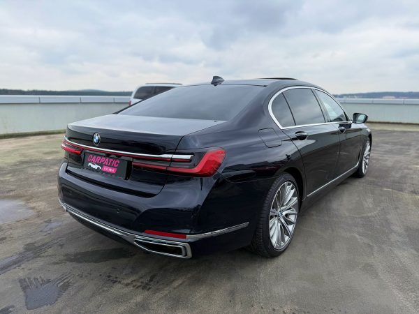 BMW Seria 7 750Li xDrive 530CP 2020 - Image 10