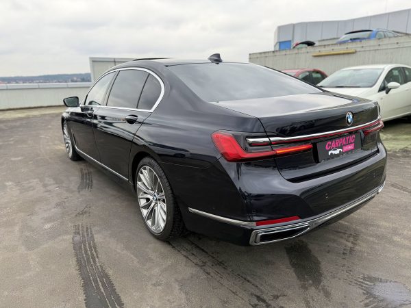 BMW Seria 7 750Li xDrive 530CP 2020 - Image 12