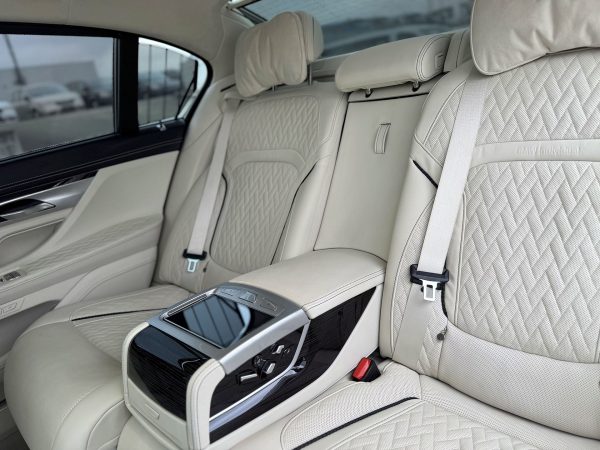 BMW Seria 7 750Li xDrive 530CP 2020 - Image 4