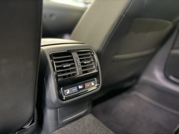Volkswagen ARTEON e-Hybrid 218 CP DSG R-Line 2021 - Image 9