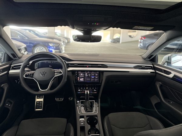 Volkswagen ARTEON e-Hybrid 218 CP DSG R-Line 2021 - Image 11