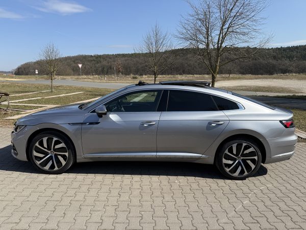 Volkswagen ARTEON e-Hybrid 218 CP DSG R-Line 2021 - Image 3