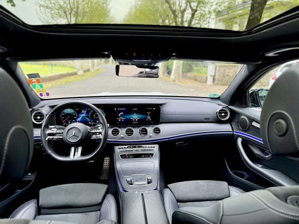 Mercedes-Benz E Class 300 de 4MATIC Plug-in Hybrid AMG Line 306CP 2022 - Image 11