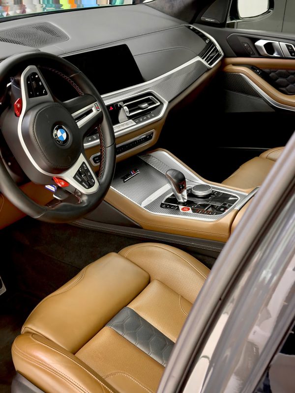 BMW X5 M Competition V8 4.4 xDrive 625CP 2022 - Image 16
