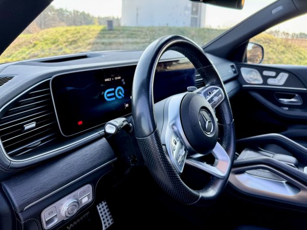 Mercedes-Benz GLE Coupe 350DE AMG 320CP 2022 - Image 11