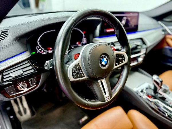 BMW M5 Competition 625CP 2022 - Image 14
