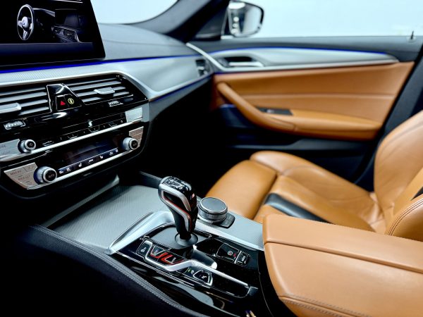 BMW M5 Competition 625CP 2022 - Image 15