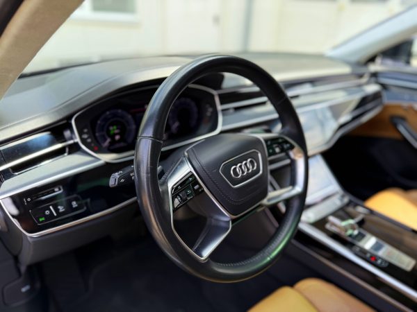 Audi A8L Individual 3.0 60 TFSI E Quattro 449CP 2021 - Image 12