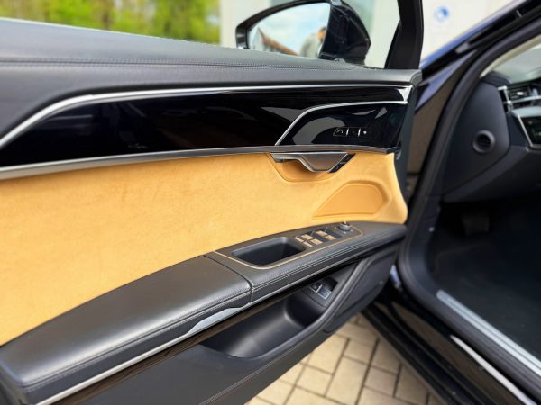 Audi A8L Individual 3.0 60 TFSI E Quattro 449CP 2021 - Image 17