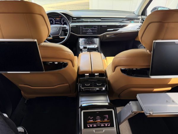 Audi A8L Individual 3.0 60 TFSI E Quattro 449CP 2021 - Image 21