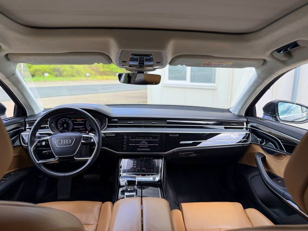 Audi A8L Individual 3.0 60 TFSI E Quattro 449CP 2021 - Image 25