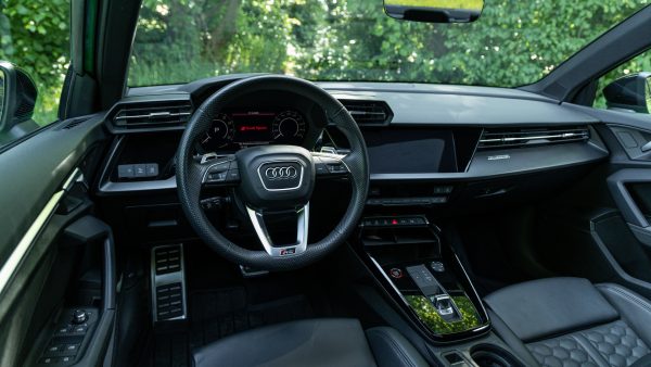Audi RS3 2.5 TFSI QUATTRO (400 Hp) 2022 + €1500 POCKET MONEY - Image 13