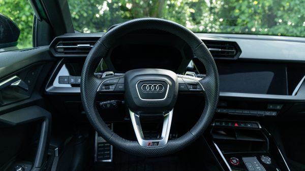 Audi RS3 2.5 TFSI QUATTRO (400 Hp) 2022 + €1500 POCKET MONEY - Image 15