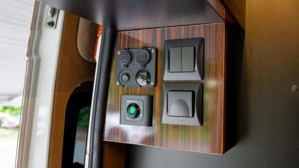Citroen Jumper Camper 2020 + €3000 POCKET MONEY - Image 16