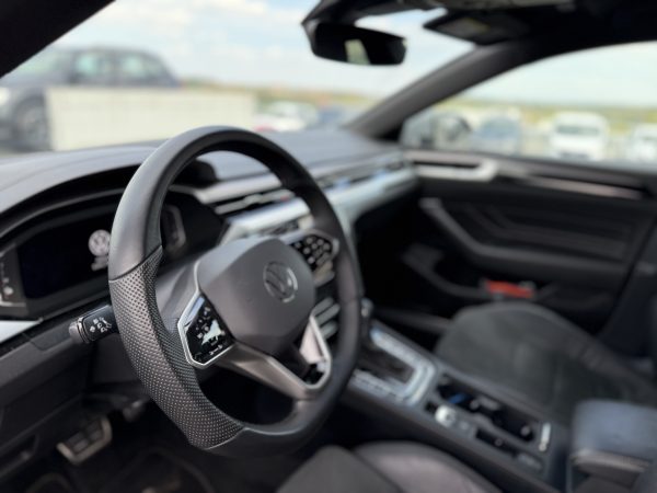 Volkswagen ARTEON e-Hybrid 218 CP DSG R-Line 2022 - Image 2