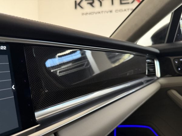 Porsche Panamera Turbo Executive 550CP + €1500 POCKET MONEY - Image 17