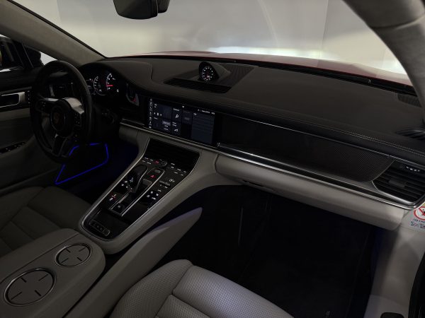 Porsche Panamera Turbo Executive 550CP + €1500 POCKET MONEY - Image 15