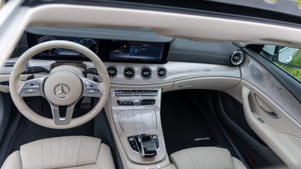 Mercedes-Benz CLS 400D AMG (340 Hp) 2020 + €1500 POCKET MONEY - Image 26