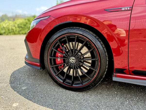 VW GOLF 8 GTI 45 YEAR EDITION 320CP 2022 + €1500 POCKET MONEY - Image 5