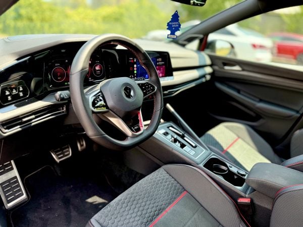 VW GOLF 8 GTI 45 YEAR EDITION 320CP 2022 + €1500 POCKET MONEY - Image 12