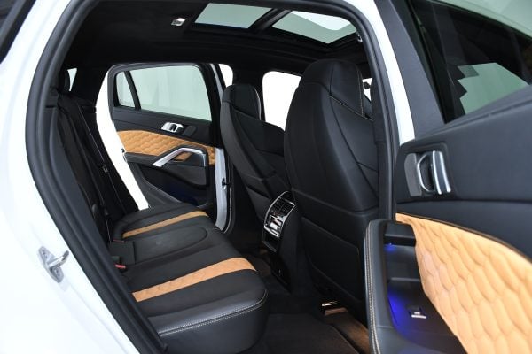 BMW X6M Competition 625CP 2022 + €2500 POCKET MONEY - Image 11
