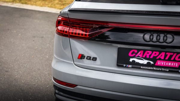 AUDI SQ8 2021 & Mini Cooper 2019 & £5000 CASH - Image 10