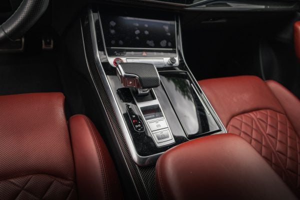 AUDI SQ8 2021 & Mini Cooper 2019 & £5000 CASH - Image 18