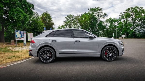 AUDI SQ8 2021 & Mini Cooper 2019 & £5000 CASH - Image 3