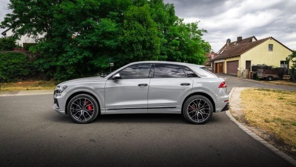 AUDI SQ8 2021 & Mini Cooper 2019 & £5000 CASH - Image 8