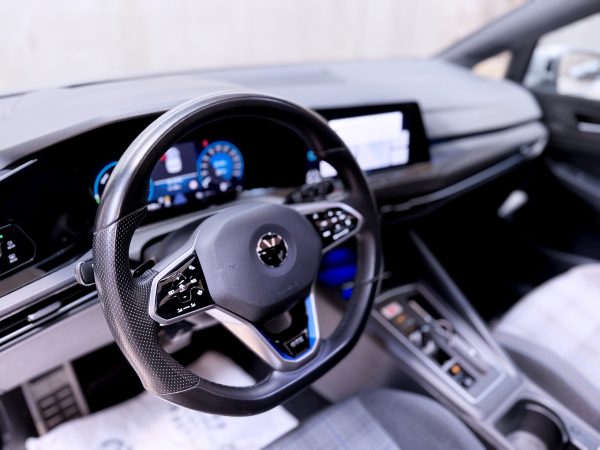 Volkswagen Golf 8 GTE (245Cp) 2021 + €1000 POCKET MONEY - Image 13
