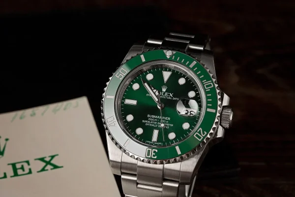 Watch Rolex 'Hulk' Submariner - Image 3