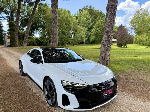 AUDI RS e-tron GT Quattro 600CP 2021 + €1500 POCKET MONEY - Image 10