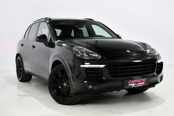 Porsche Cayenne 3.0L 262CP 2017 + €1000 POCKET MONEY - Image 4
