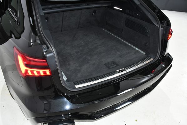 Audi RS6 4.0 TFSI Mild Hybrid Quattro 600CP 2021 + €2000 POCKET MONEY - Image 12