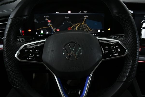 Volkswagen Touareg 3.0 TSI V6 eHybrid R 4Motion 462CP 2022 + €1500 POCKET MONEY - Image 34