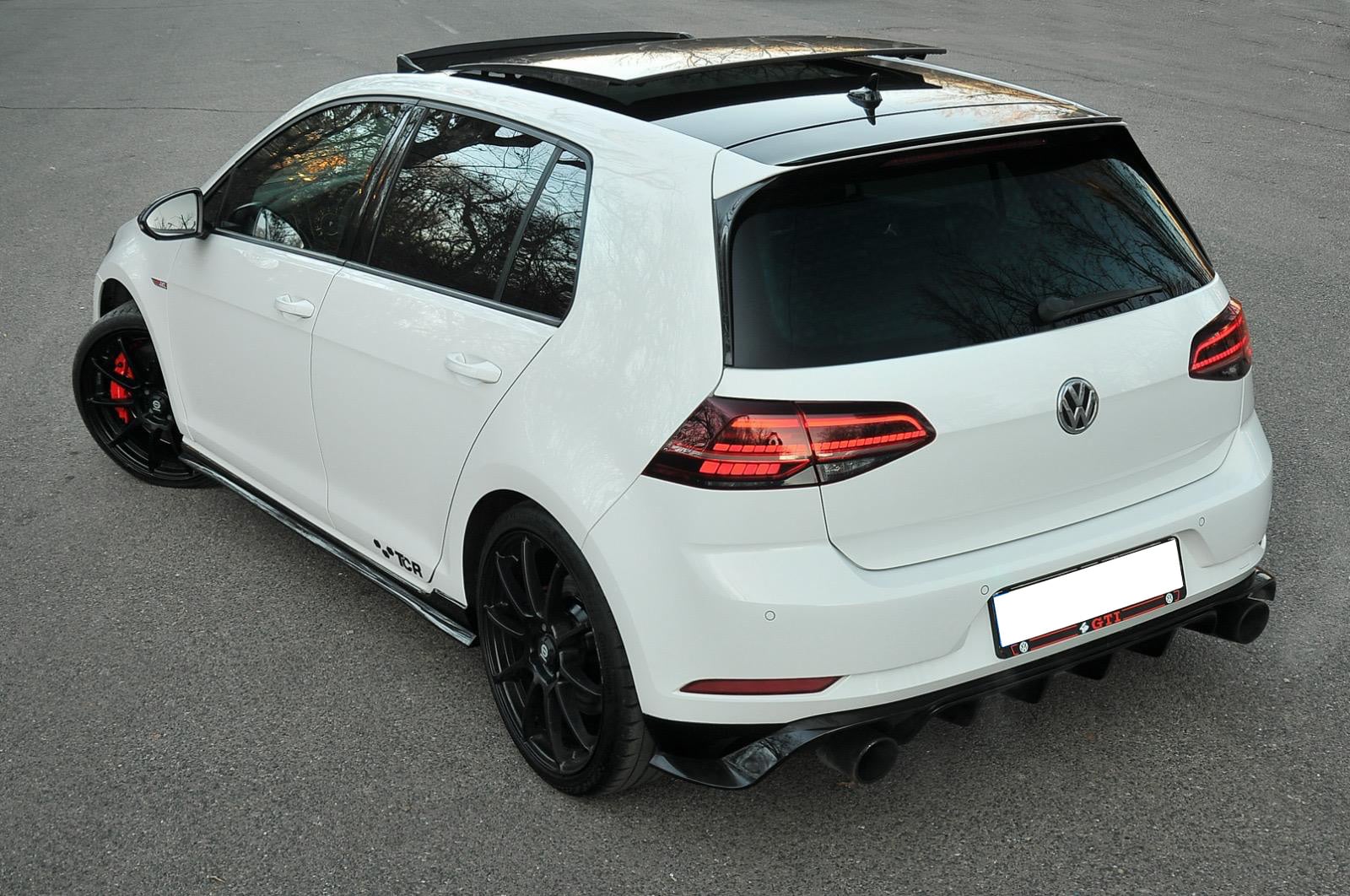 Volkswagen Golf 7.5 GTI Edition TCR 450CP 2020 + €1000 POCKET MONEY - Image 6