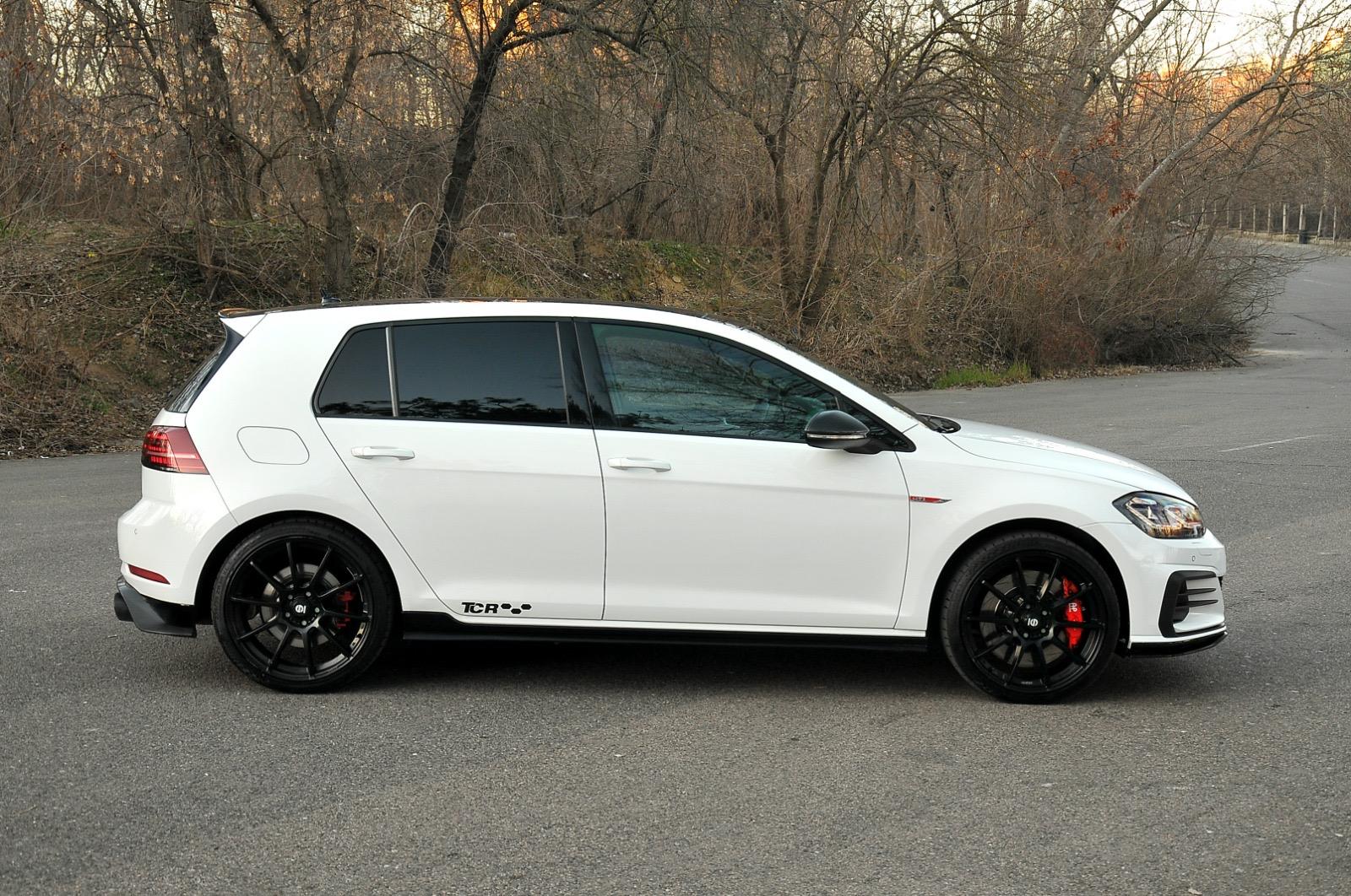 Volkswagen Golf 7.5 GTI Edition TCR 450CP 2020 + €1000 POCKET MONEY - Image 7