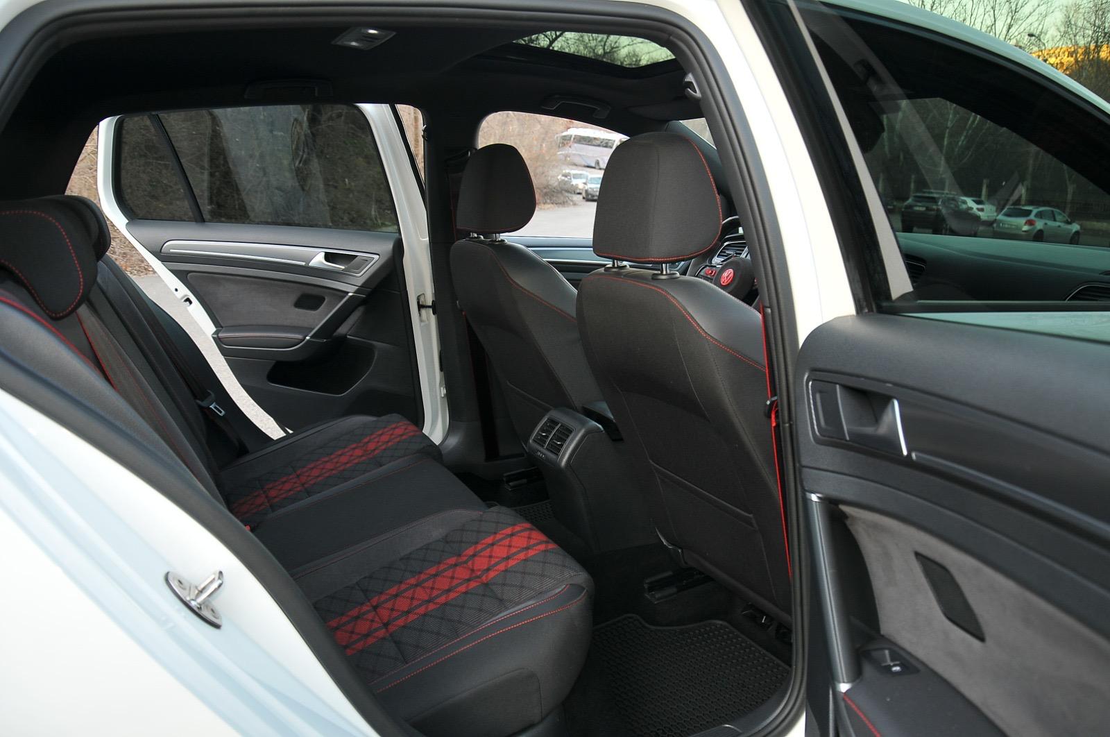 Volkswagen Golf 7.5 GTI Edition TCR 450CP 2020 + €1000 POCKET MONEY - Image 10