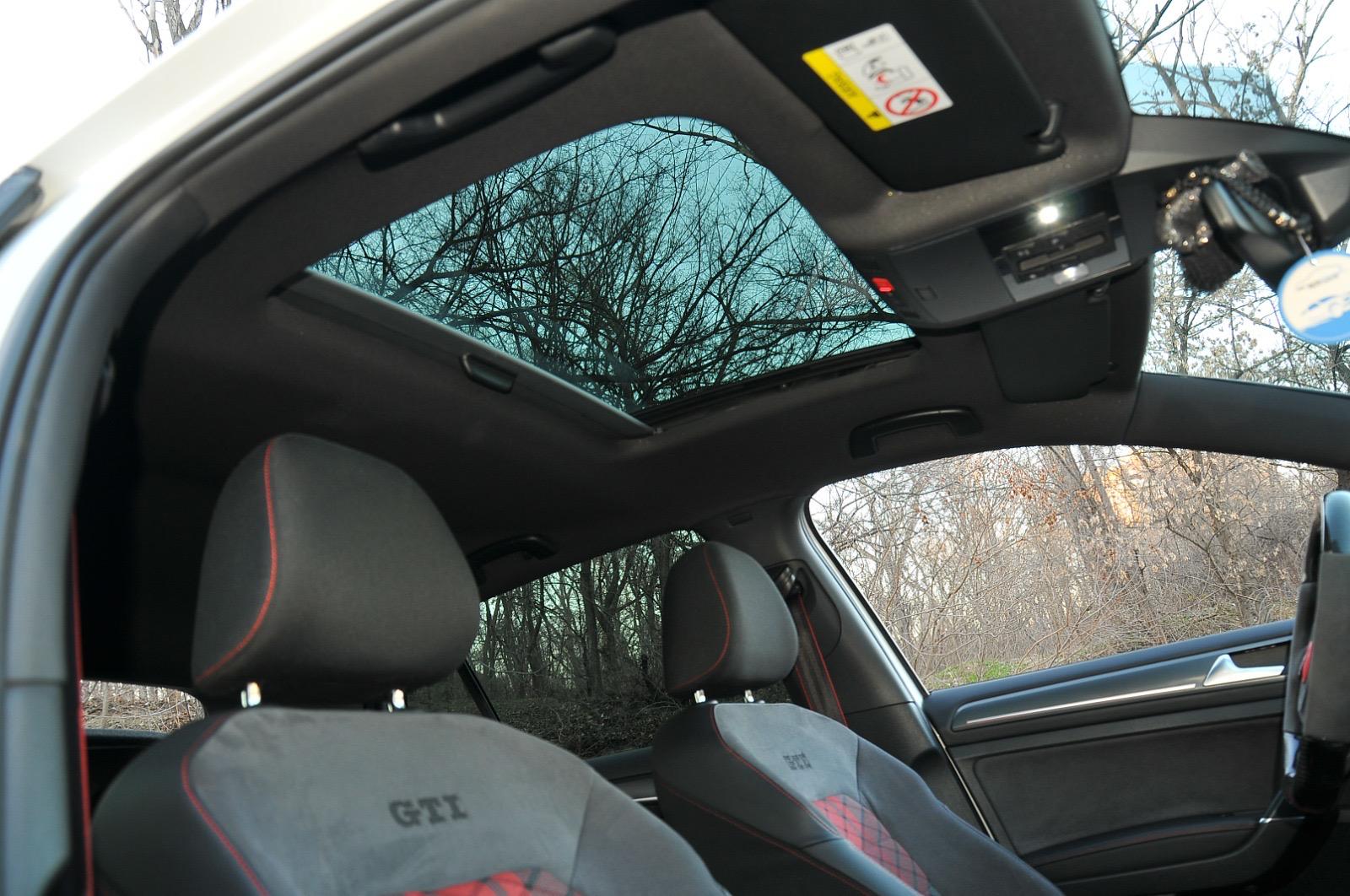 Volkswagen Golf 7.5 GTI Edition TCR 450CP 2020 + €1000 POCKET MONEY - Image 14