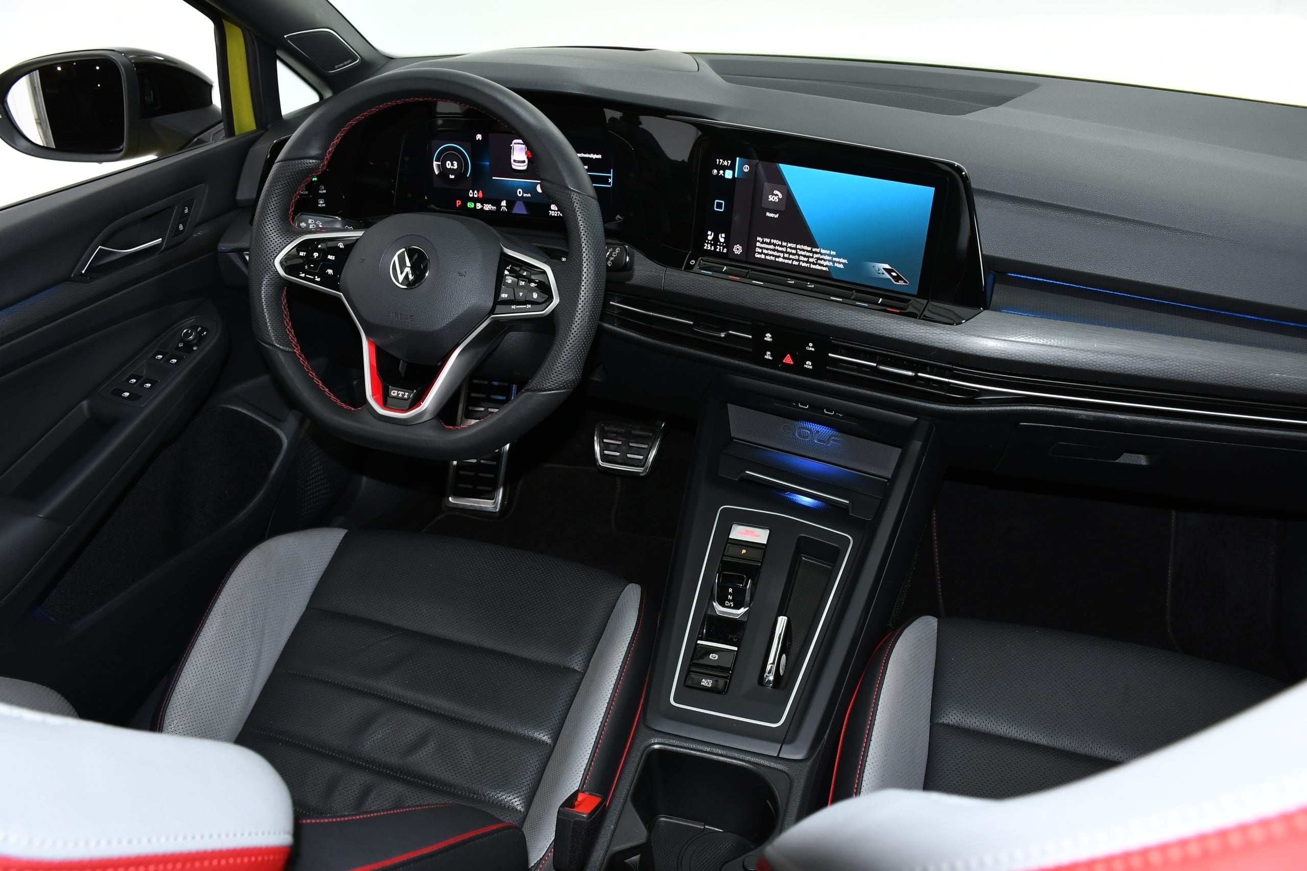 VW GOLF 8 GTI (300 HP) 2022 + €1000 POCKET MONEY - Image 9