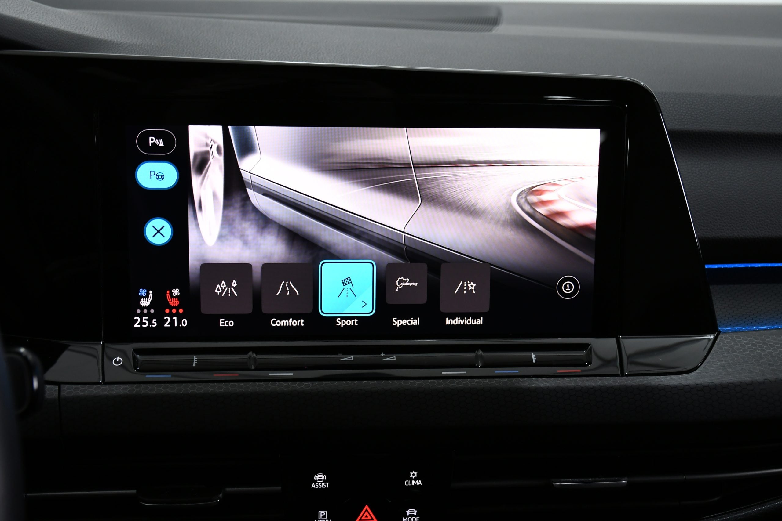 VW GOLF 8 GTI (300 HP) 2022 + €1000 POCKET MONEY - Image 22