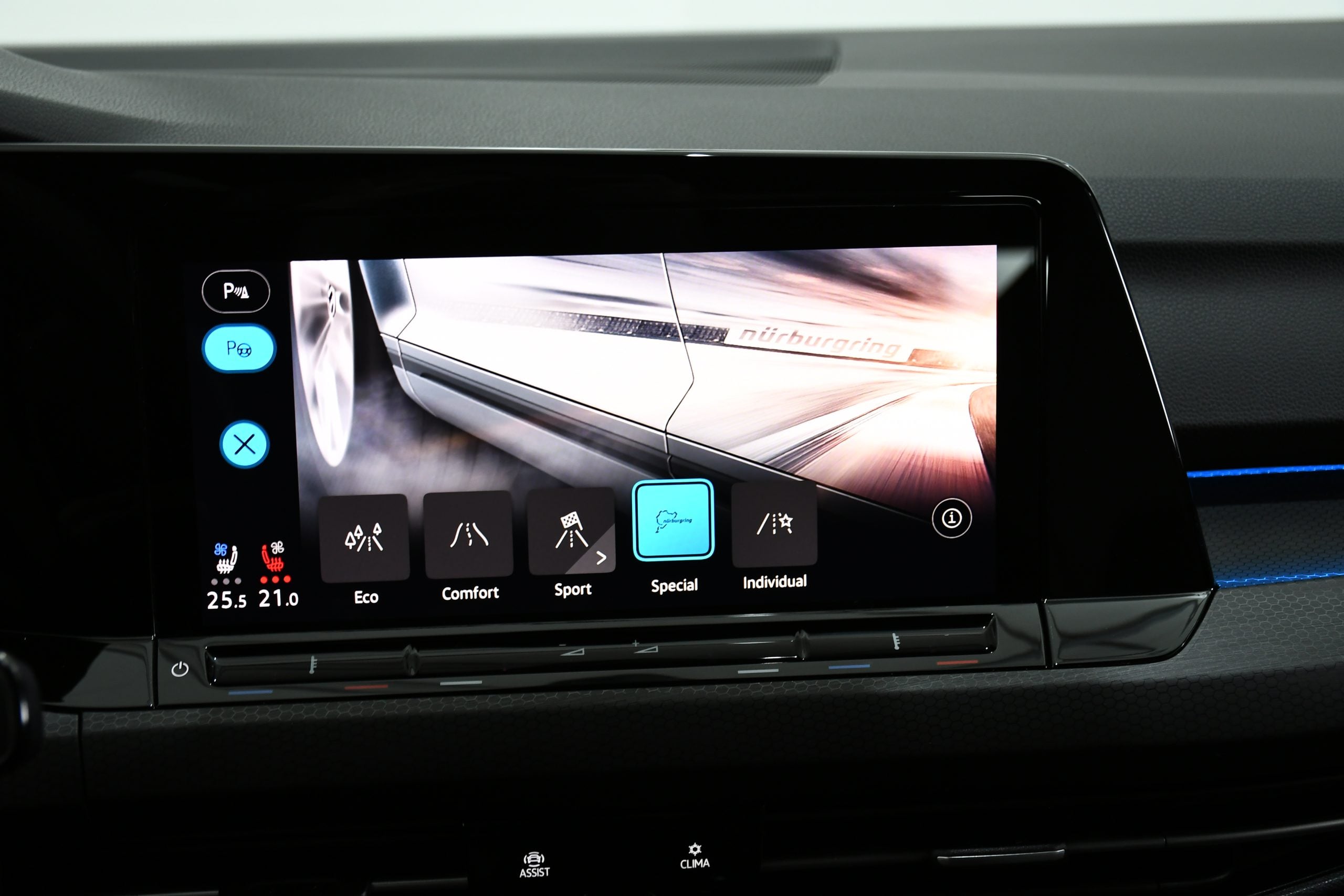 VW GOLF 8 GTI (300 HP) 2022 + €1000 POCKET MONEY - Image 23